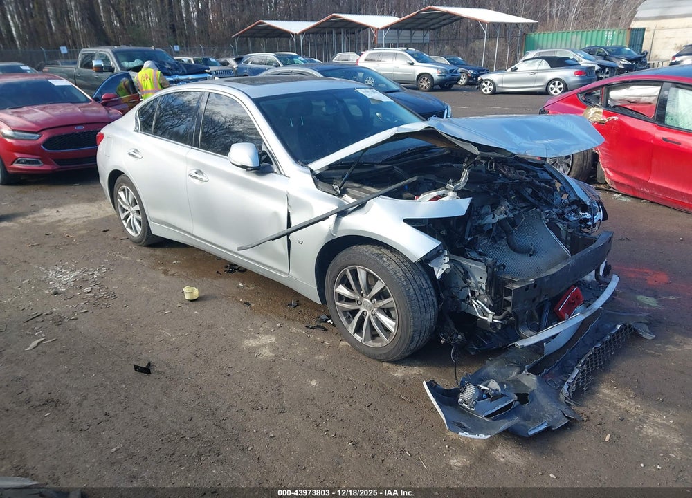 2015 INFINITI Q50 PREMIUM VIN: JN1BV7AR8FM421324