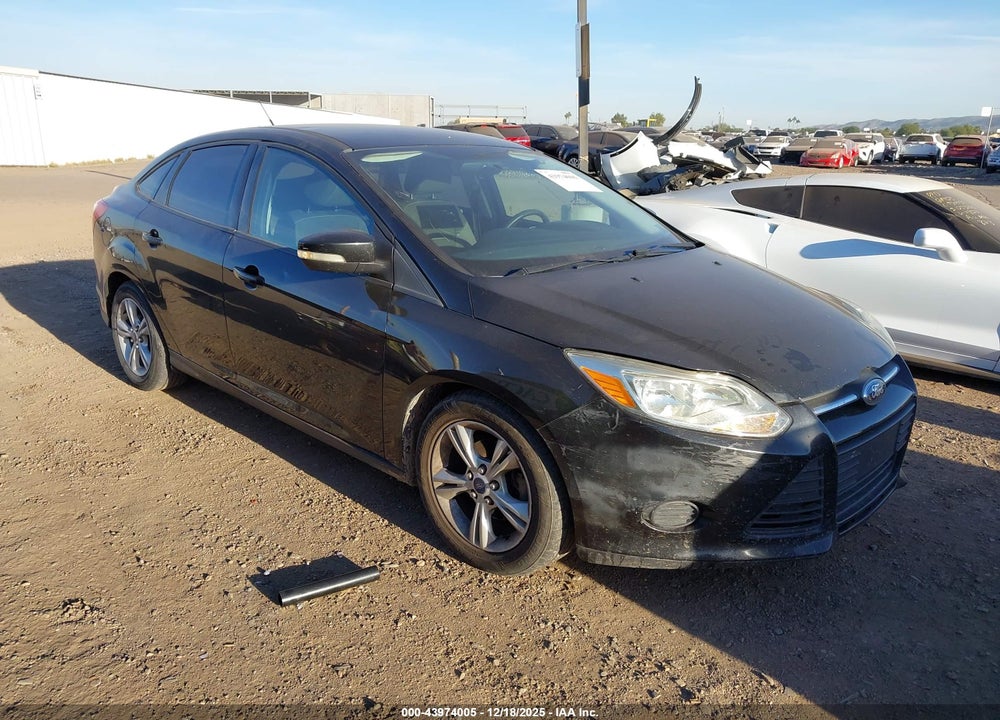 2014 FORD FOCUS SE VIN: 1FADP3F28EL453933