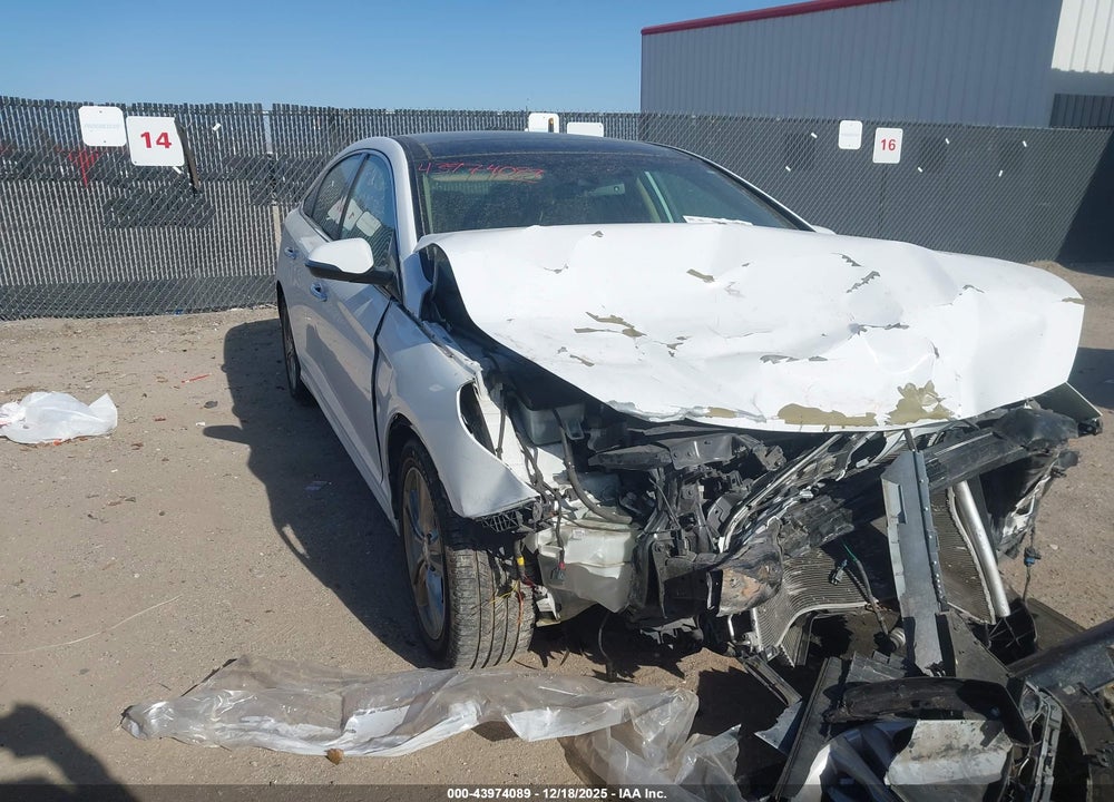 2019 HYUNDAI SONATA LIMITED VIN: 5NPE34AF7KH761511