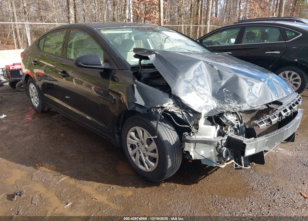 2017 HYUNDAI ELANTRA SE VIN: 5NPD74LF1HH183668