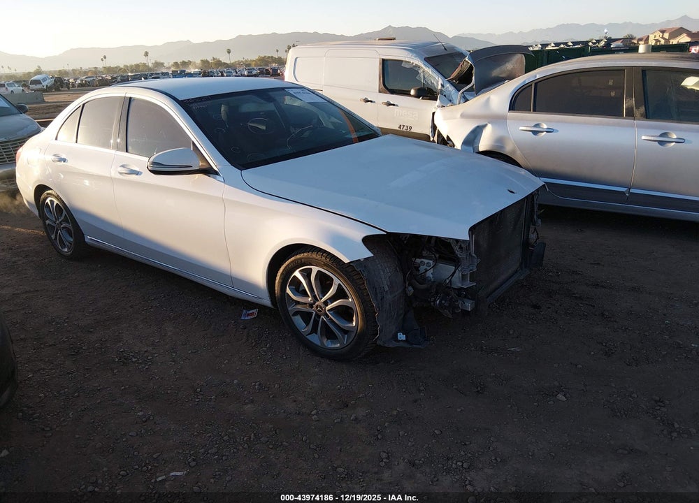 2017 MERCEDES-BENZ C 300 VIN: 55SWF4JB7HU230775