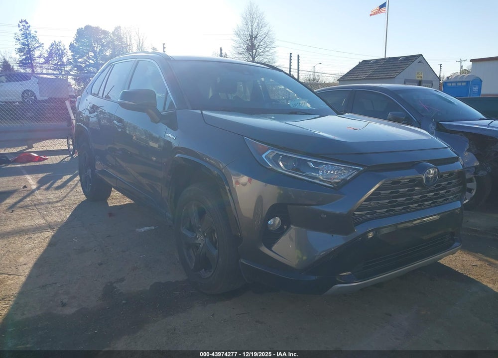 2021 TOYOTA RAV4 HYBRID XSE VIN: 4T3E6RFV2MU010882