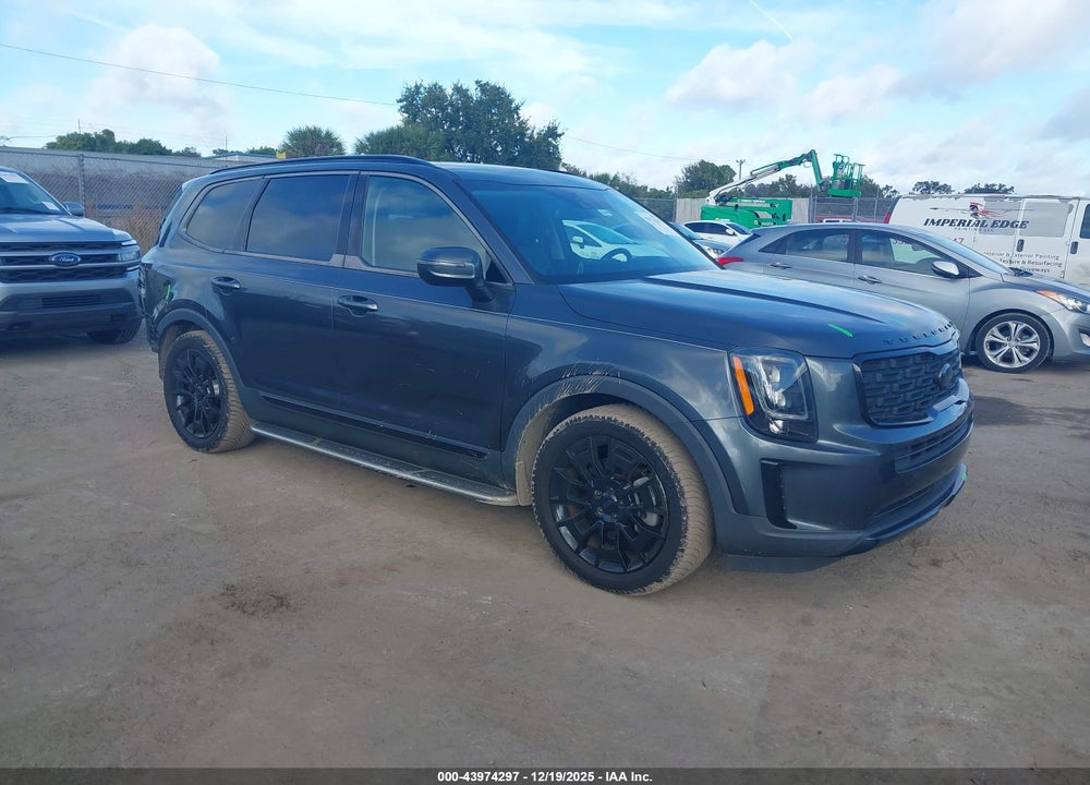 2021 KIA TELLURIDE EX VIN: 5XYP3DHC1MG173781