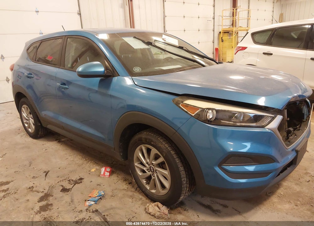 2017 HYUNDAI TUCSON SE VIN: KM8J23A45HU328726