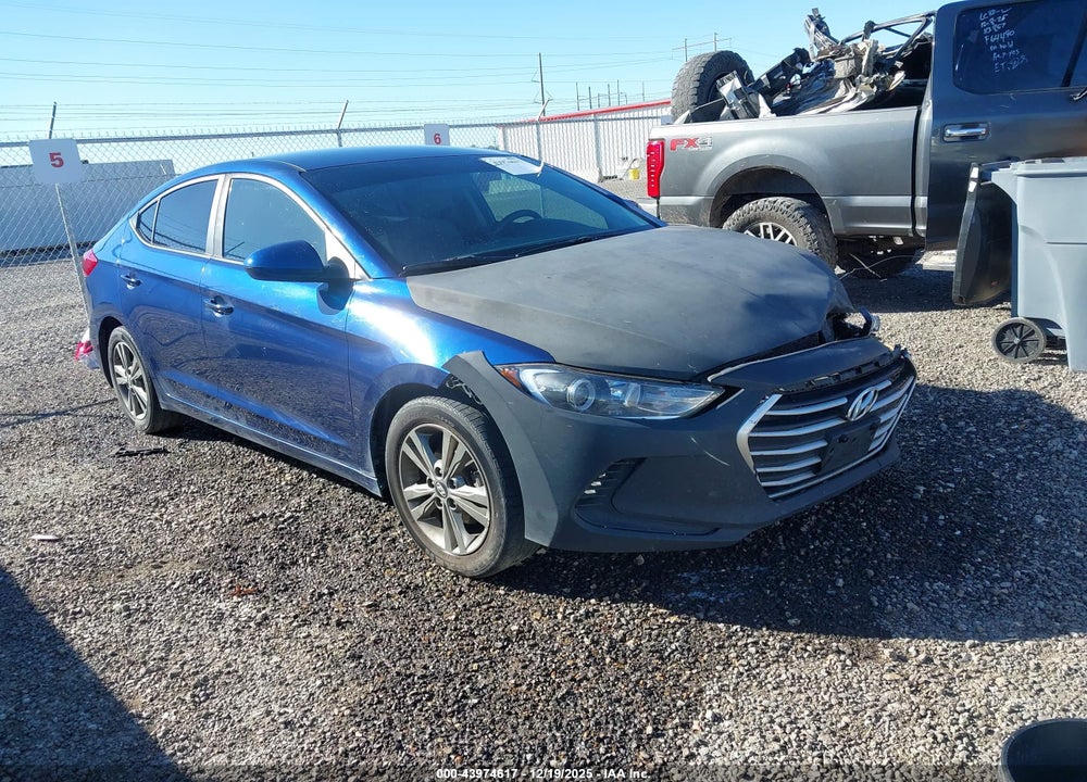 2018 HYUNDAI ELANTRA SEL VIN: 5NPD84LF0JH304323