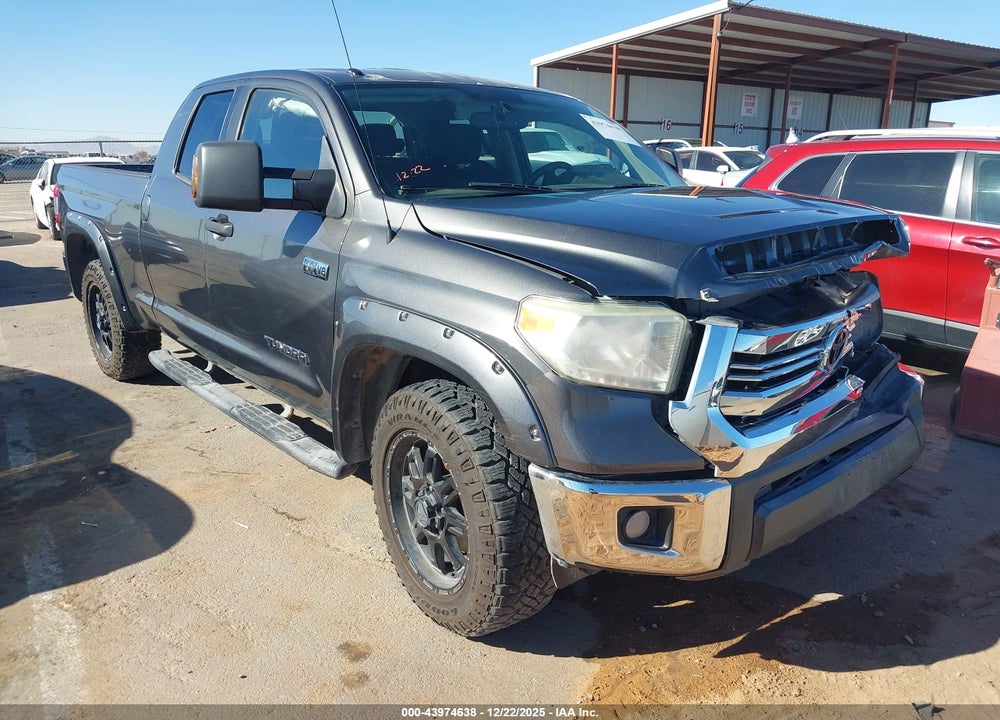 2016 TOYOTA TUNDRA SR5 5.7L V8 VIN: 5TFUW5F15GX569120