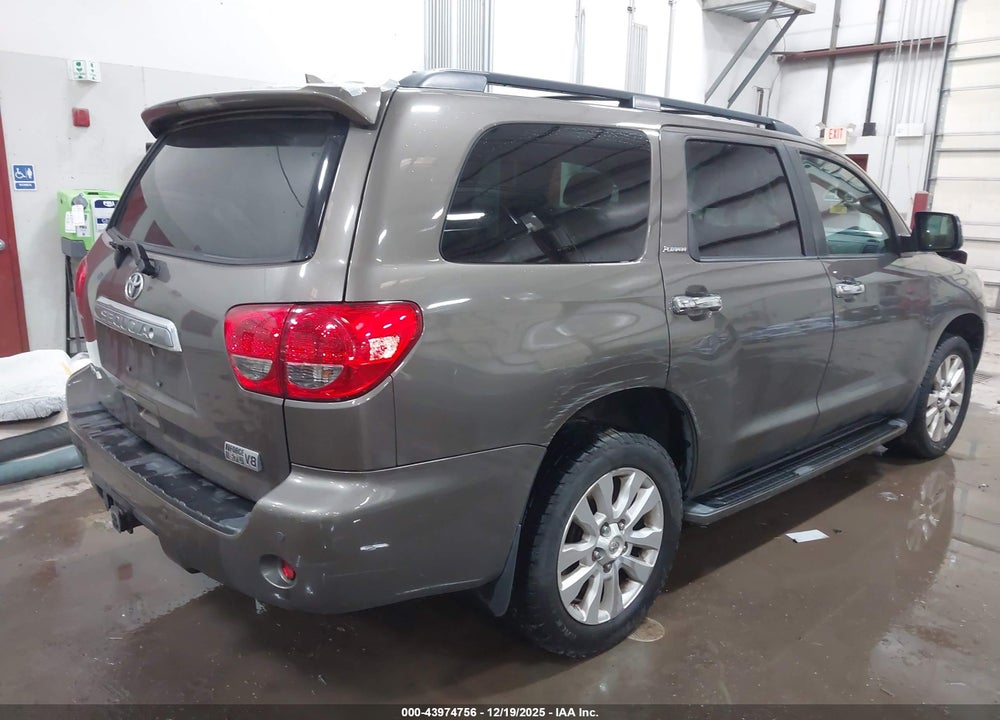 2010 TOYOTA SEQUOIA PLATINUM 5.7L V8 VIN: 5TDDY5G16AS028552