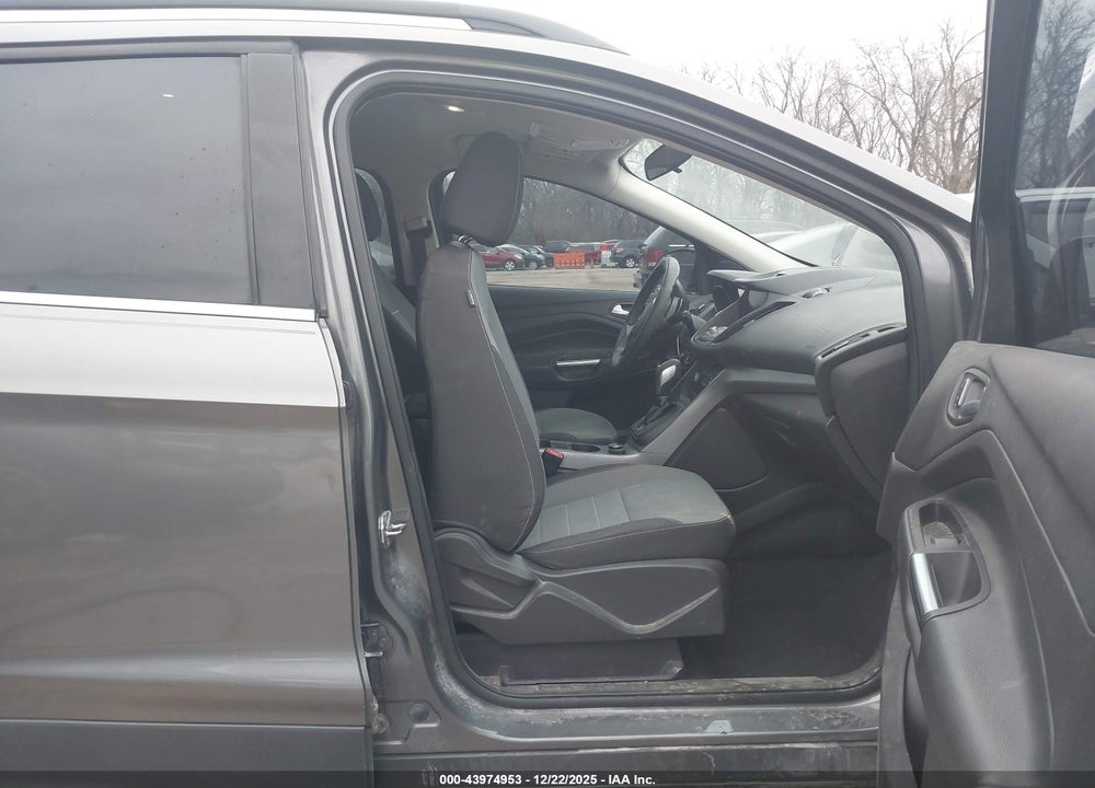 2014 FORD ESCAPE SE VIN: 1FMCU0G97EUE39505