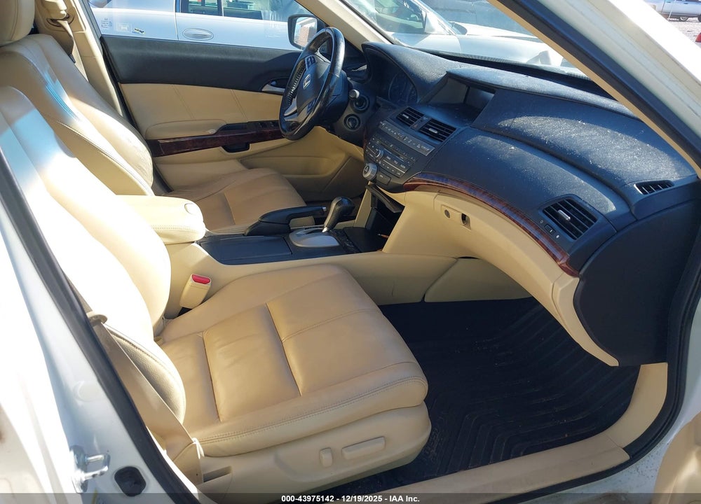 2010 HONDA ACCORD CROSSTOUR EX-L VIN: 5J6TF1H50AL011138