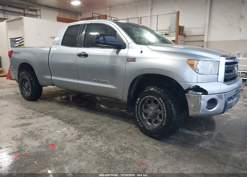 2010 TOYOTA TUNDRA GRADE 5.7L V8 VIN: 5TFUY5F1XAX157325