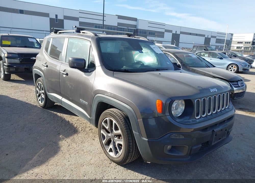 2018 JEEP RENEGADE LATITUDE FWD VIN: ZACCJABB6JPG90766