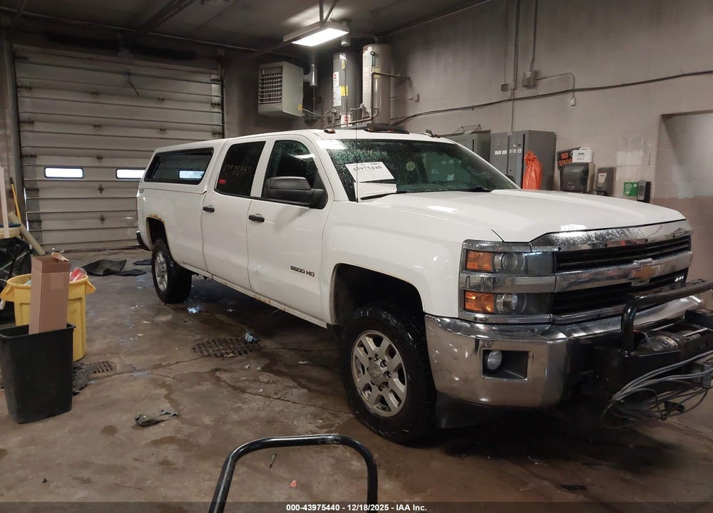 2015 CHEVROLET SILVERADO 2500HD LT VIN: 1GC1KVEG8FF190606