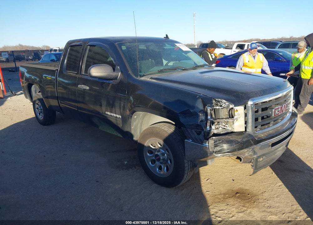 2011 GMC SIERRA 1500 SL VIN: 1GTR1UEA5BZ458032