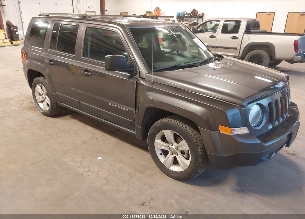 2017 JEEP PATRIOT LATITUDE 4X4 VIN: 1C4NJRFB2HD122282