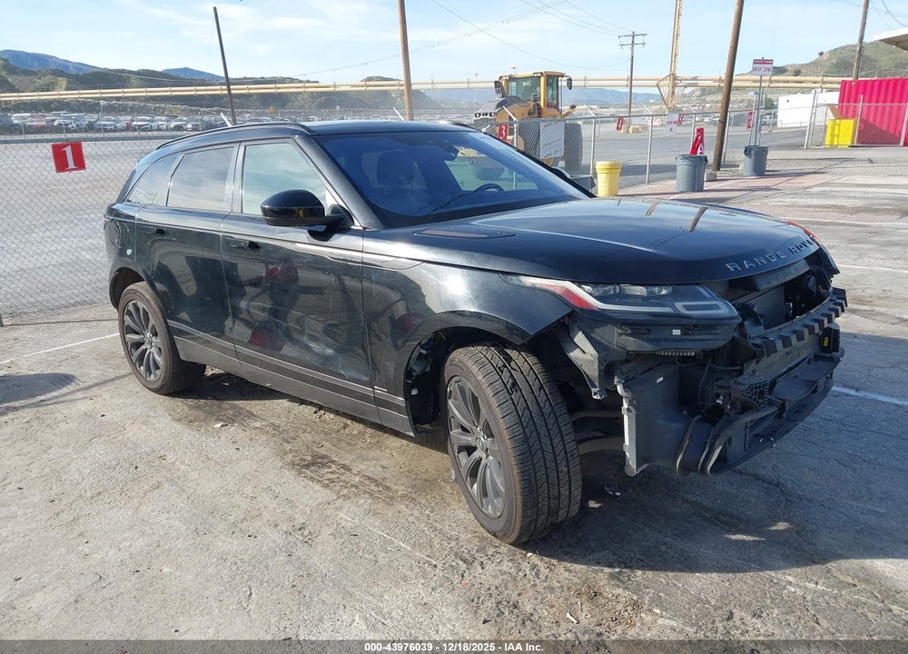 2018 LAND ROVER RANGE ROVER VELAR D180 SE R-DYNAMIC VIN: SALYL2RN0JA750930