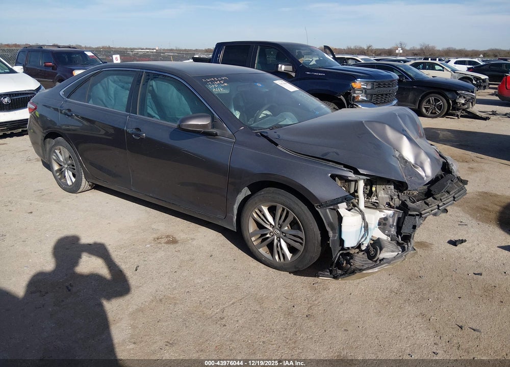 2017 TOYOTA CAMRY SE VIN: 4T1BF1FKXHU390837