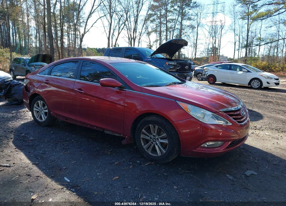2013 HYUNDAI SONATA GLS VIN: 5NPEB4AC5DH799220