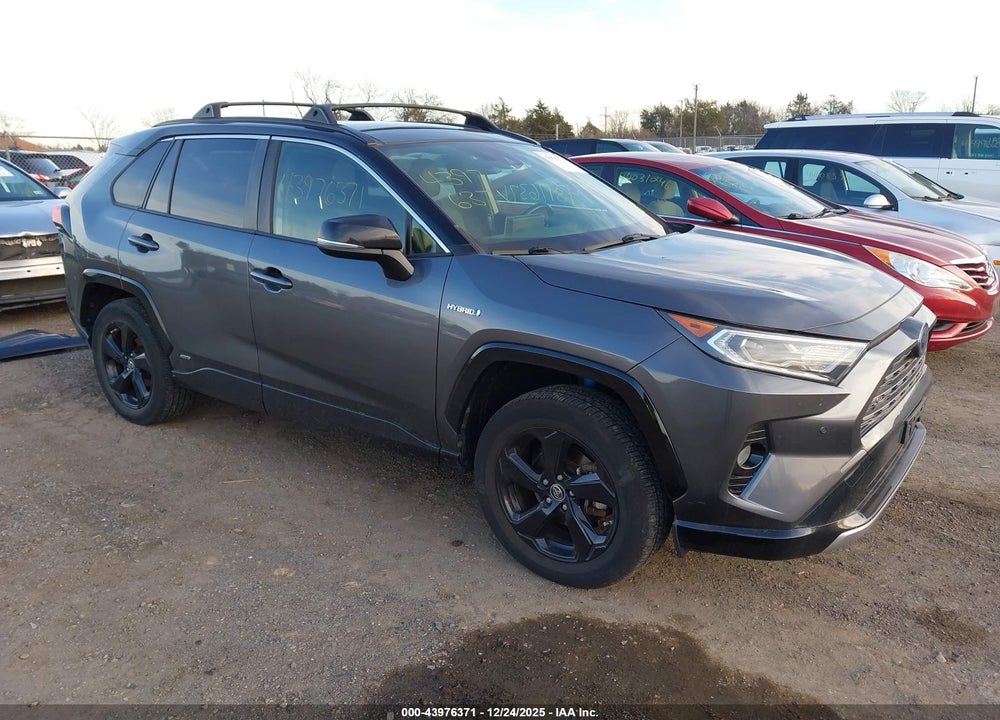 2019 TOYOTA RAV4 HYBRID XSE VIN: JTMEWRFV4KD513534