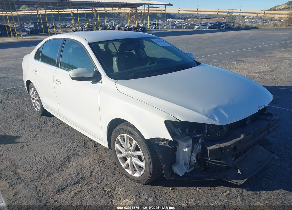 2014 VOLKSWAGEN JETTA 1.8T SE VIN: 3VWD17AJ2EM309534