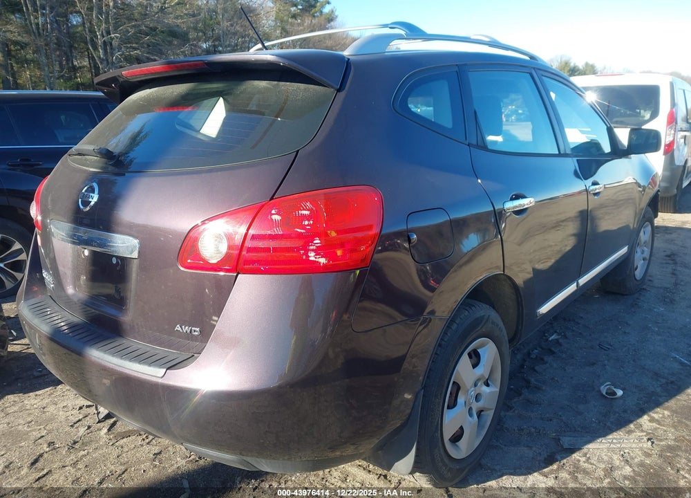 2015 NISSAN ROGUE SELECT S VIN: JN8AS5MV3FW758118