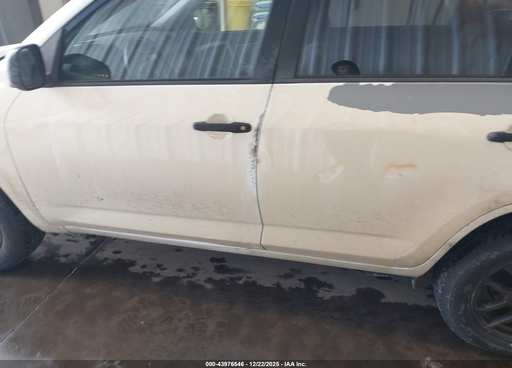 2009 TOYOTA RAV4 VIN: JTMBF35V795014992