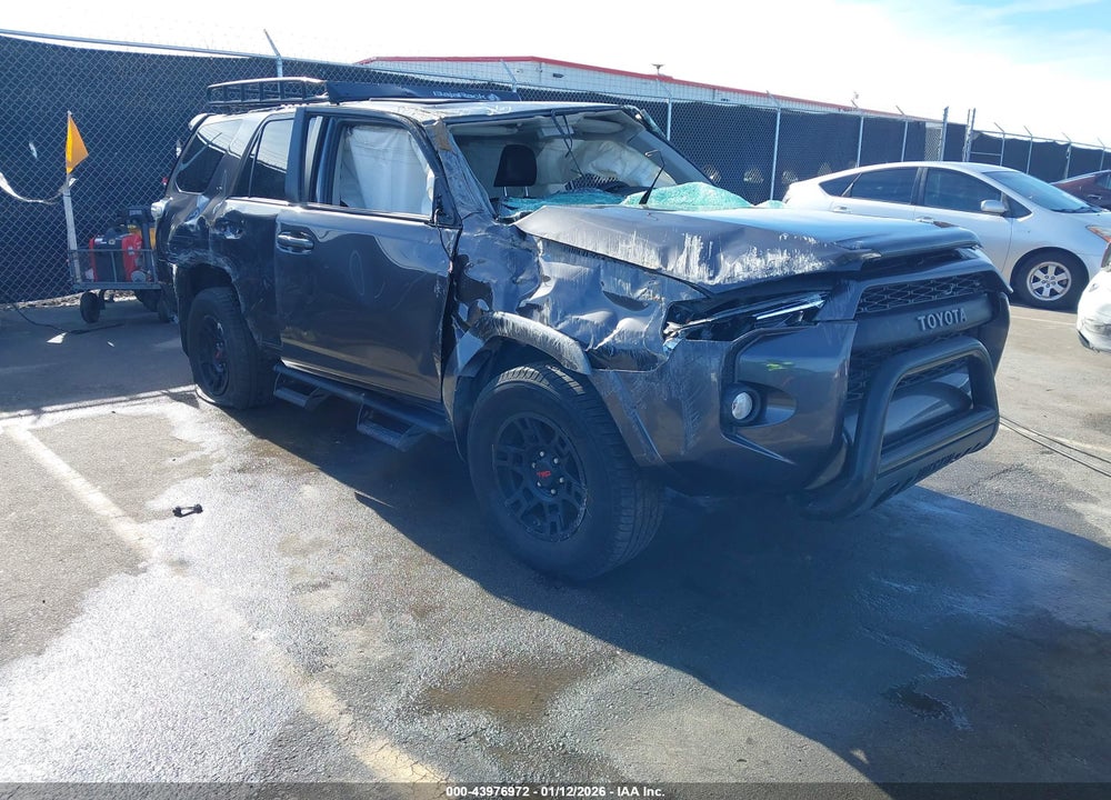 2018 TOYOTA 4RUNNER SR5 PREMIUM VIN: JTEBU5JR3J5580254