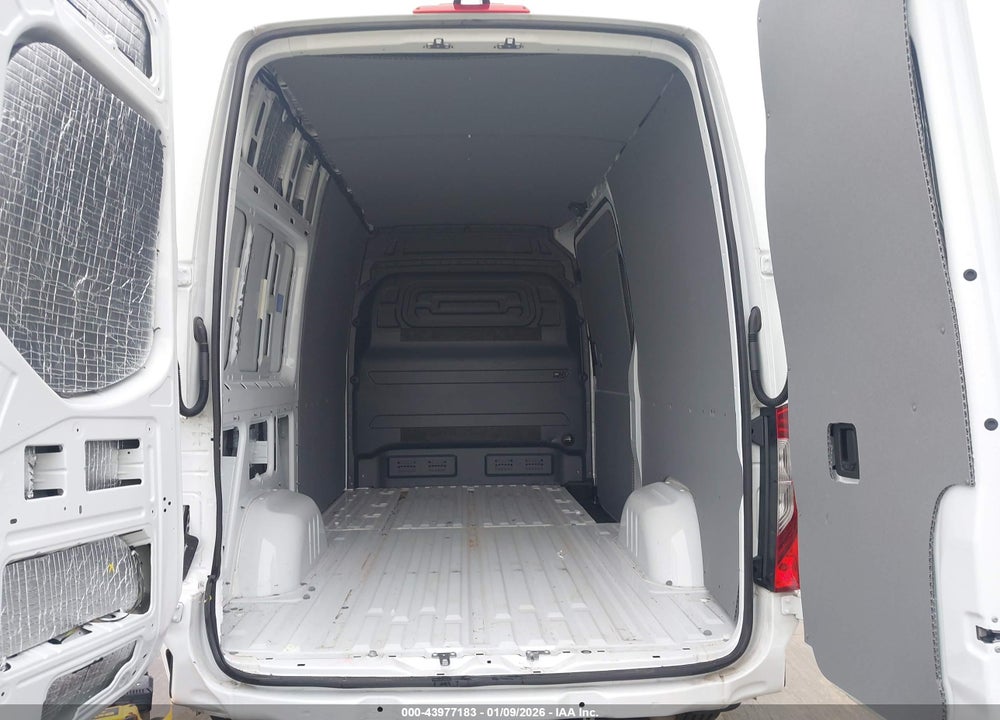 2024 MERCEDES-BENZ SPRINTER 2500 STANDARD ROOF 4-CYL DIESEL HO VIN: W1Y4NBHY2RT165726
