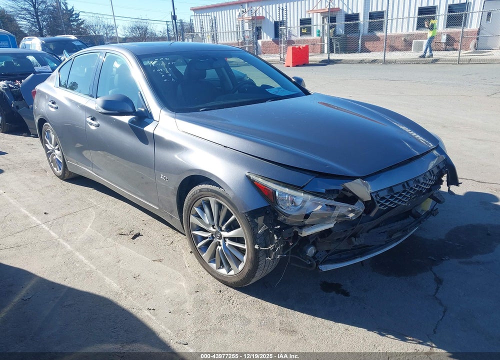 2018 INFINITI Q50 3.0T LUXE VIN: JN1EV7AP8JM590974