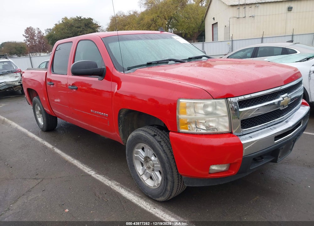 2010 CHEVROLET SILVERADO 1500 LT VIN: 3GCRKSE30AG279477
