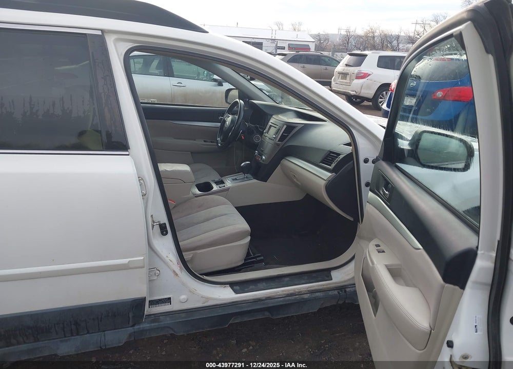 2014 SUBARU OUTBACK 2.5I PREMIUM VIN: 4S4BRBDC1E3202300