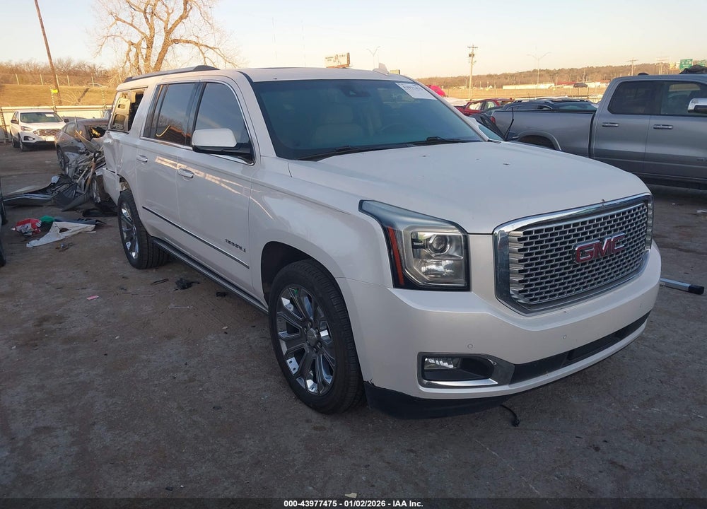 2016 GMC YUKON XL DENALI VIN: 1GKS2HKJXGR201177