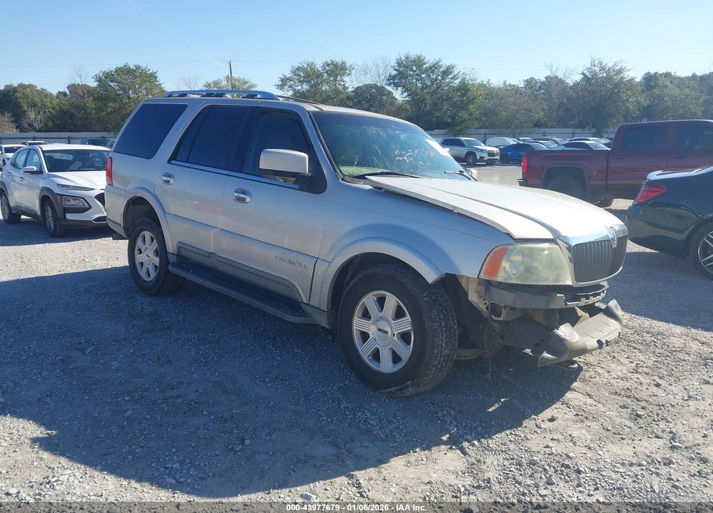 2004 LINCOLN NAVIGATOR VIN: 5LMFU27R24LJ17154