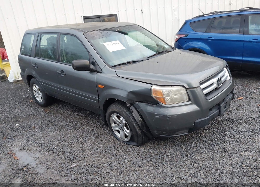2007 HONDA PILOT LX VIN: 5FNYF18107B028462