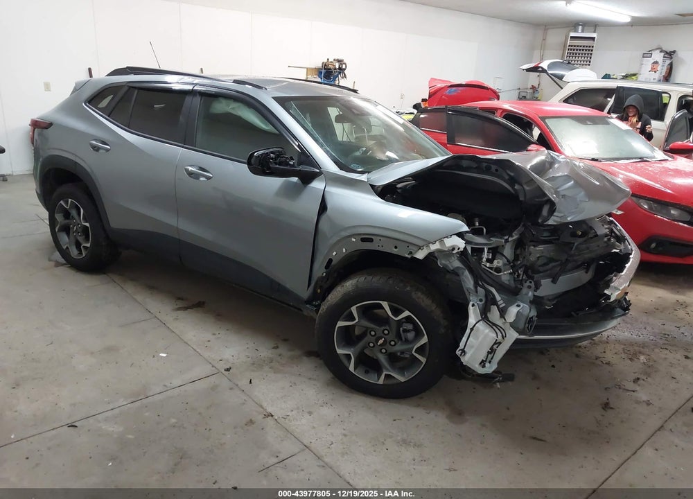 2024 CHEVROLET TRAX FWD LT VIN: KL77LHE22RC190522