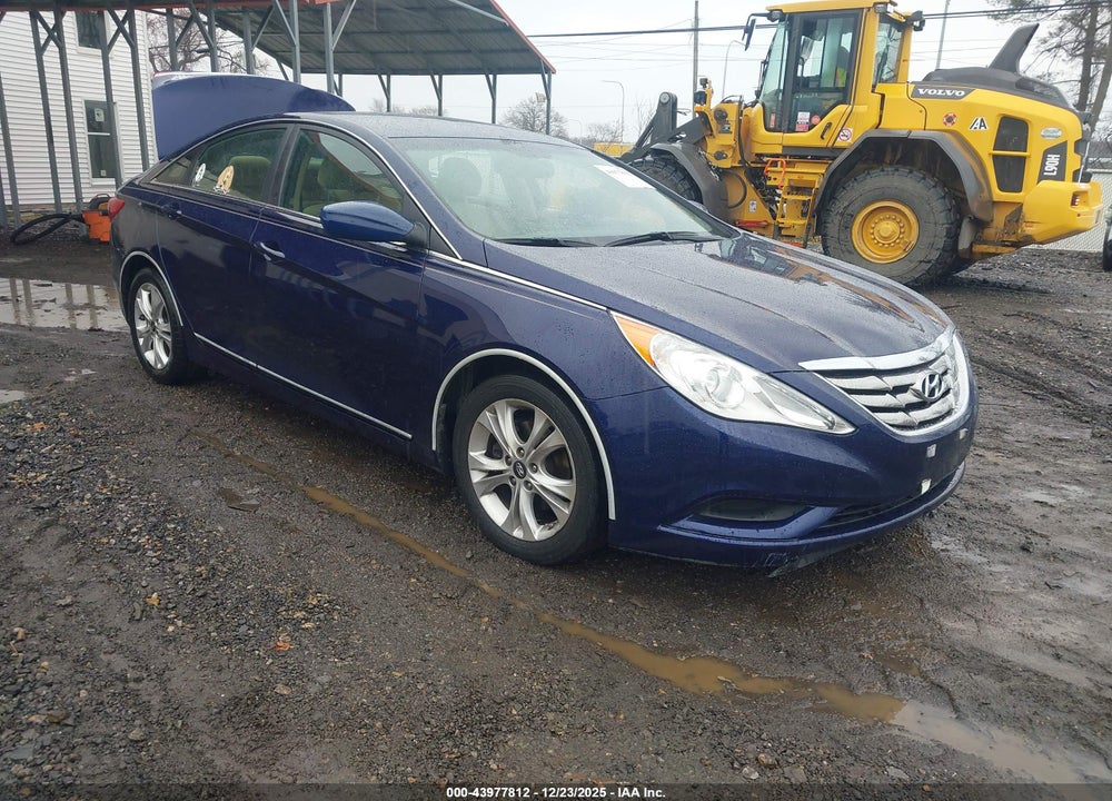 2011 HYUNDAI SONATA GLS VIN: 5NPEB4AC4BH045335