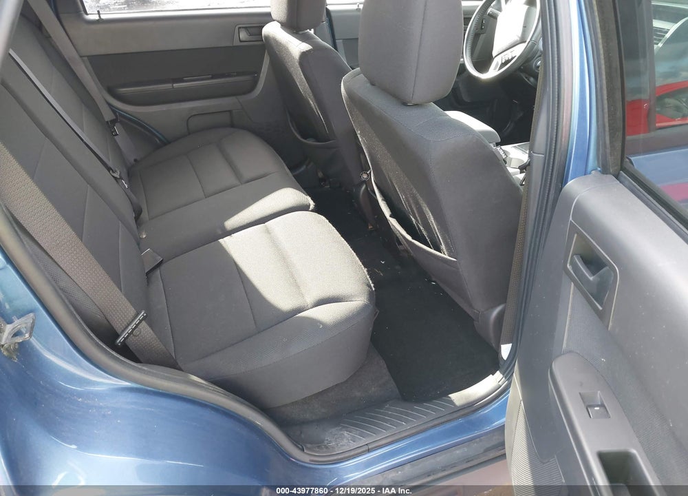 2010 FORD ESCAPE XLT VIN: 1FMCU9DG2AKA44788