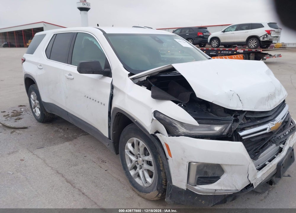 2022 CHEVROLET TRAVERSE FWD LS VIN: 1GNERFKW1NJ108992