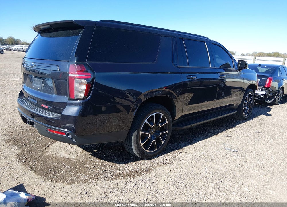 2022 CHEVROLET SUBURBAN 2WD RST VIN: 1GNSCEKD0NR289243