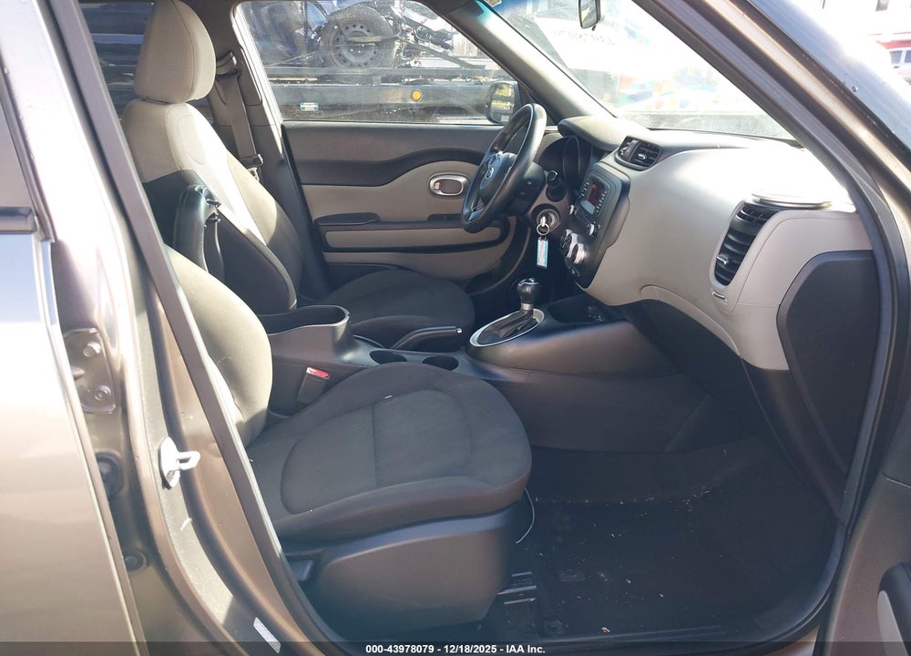 2016 KIA SOUL VIN: KNDJN2A29G7369619