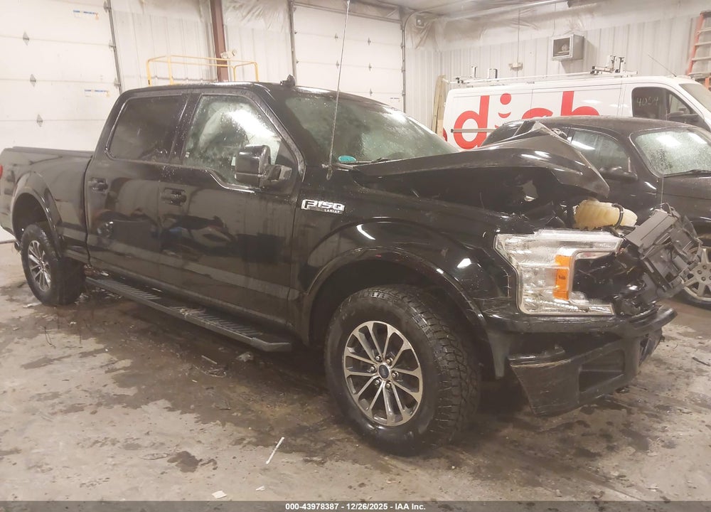 2018 FORD F-150 LARIAT VIN: 1FTFW1EG9JFD38158