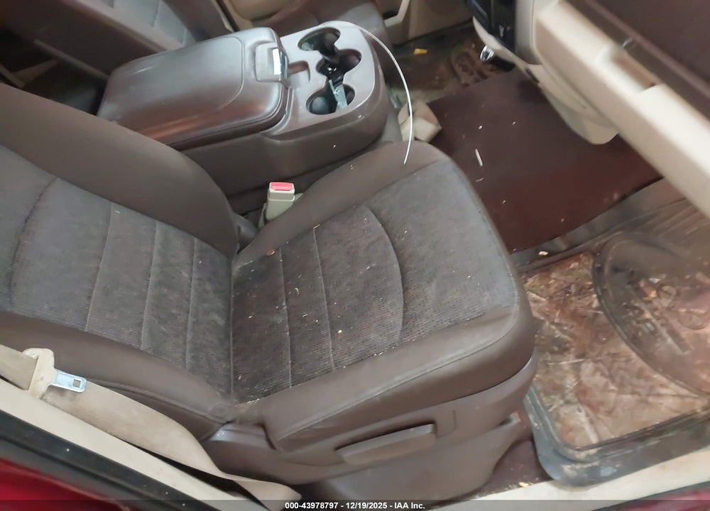2014 RAM 1500 SLT VIN: 1C6RR7GT3ES128256