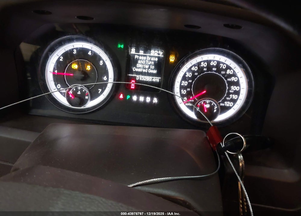 2014 RAM 1500 SLT VIN: 1C6RR7GT3ES128256