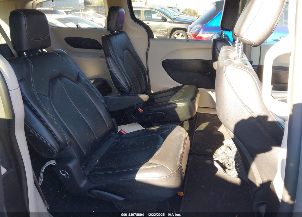 2022 CHRYSLER PACIFICA TOURING L VIN: 2C4RC1BG1NR191407