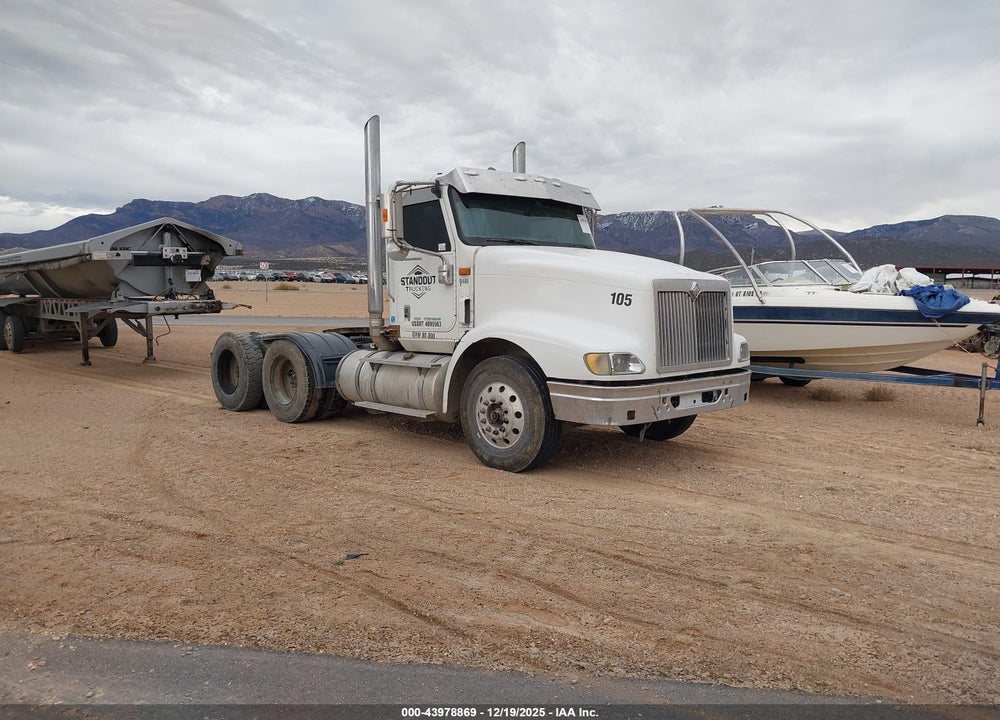 2007 INTERNATIONAL 9400 9400I VIN: 2HSCNSCR77C379349