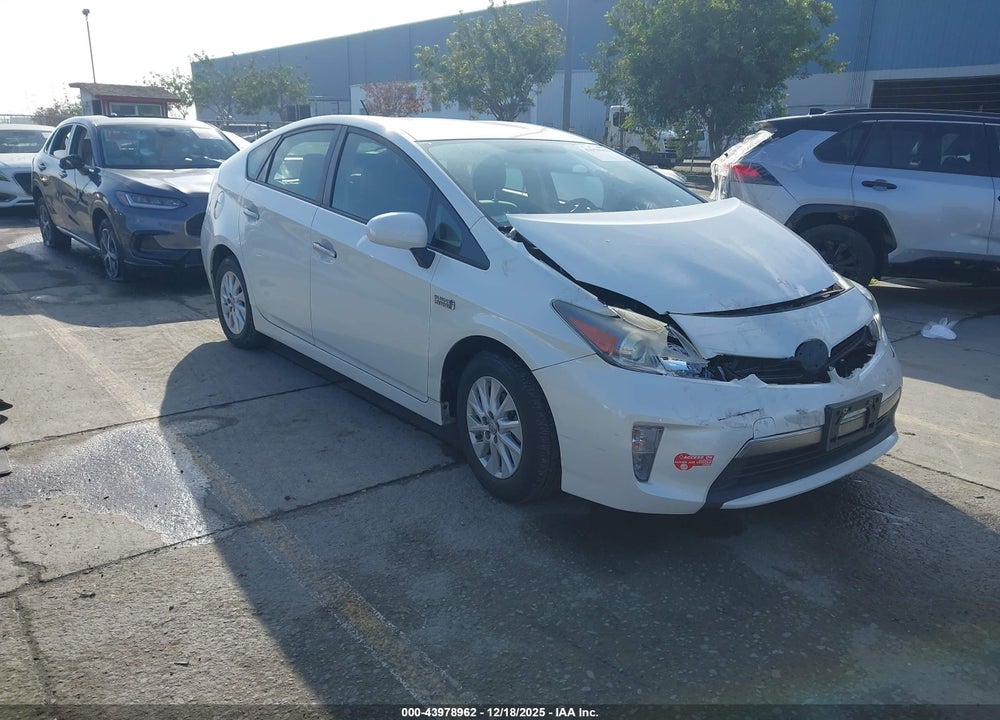 2013 TOYOTA PRIUS PLUG-IN VIN: JTDKN3DP6D3048108