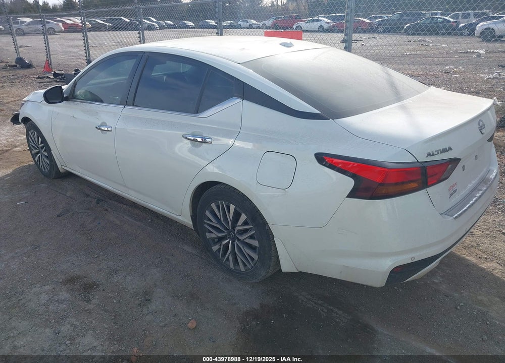 2023 NISSAN ALTIMA SV FWD VIN: 1N4BL4DV5PN338641