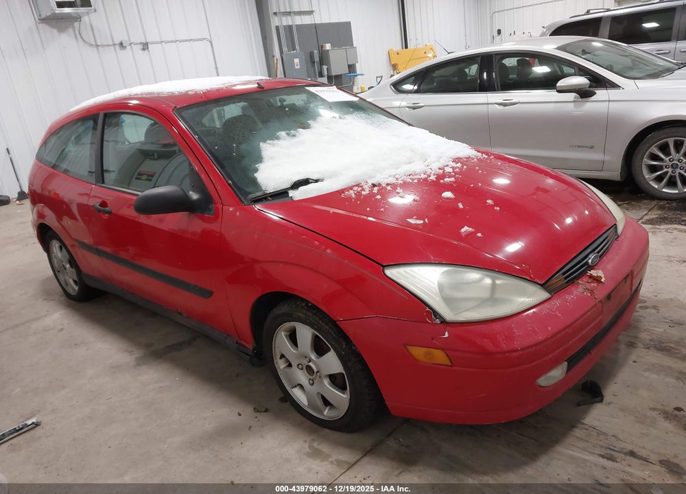 2001 FORD FOCUS ZX3 VIN: 3FAFP31371R251556