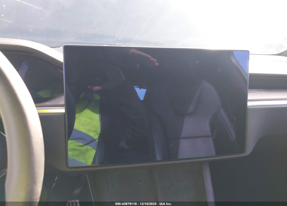 2024 TESLA MODEL X LONG RANGE VIN: 7SAXCAE50RF443203