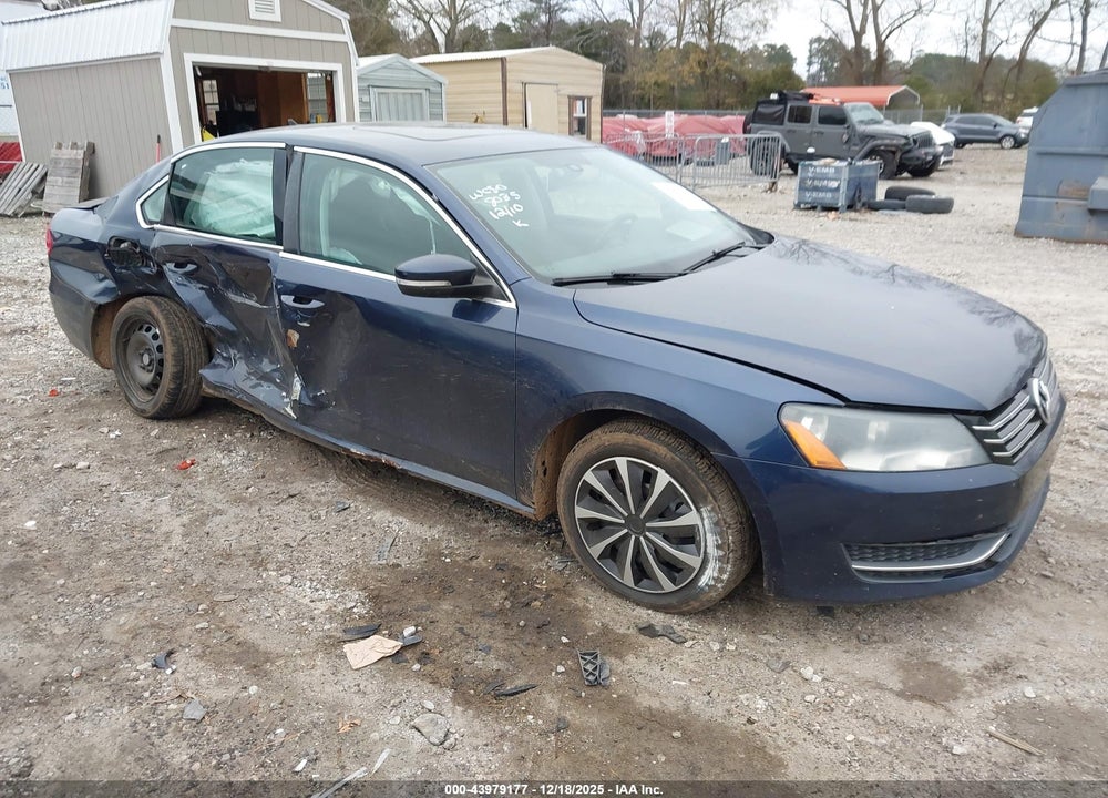 2013 VOLKSWAGEN PASSAT 2.5L SE VIN: 1VWBP7A30DC058035