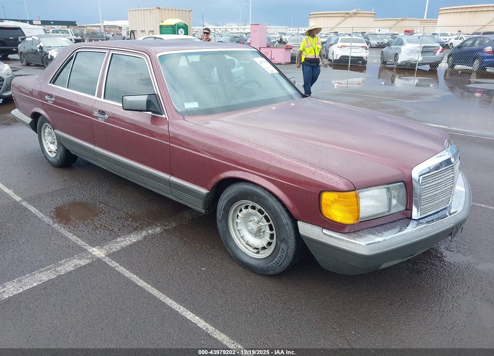 1985 MERCEDES-BENZ 380 SE VIN: WDBCA32C0FA186420